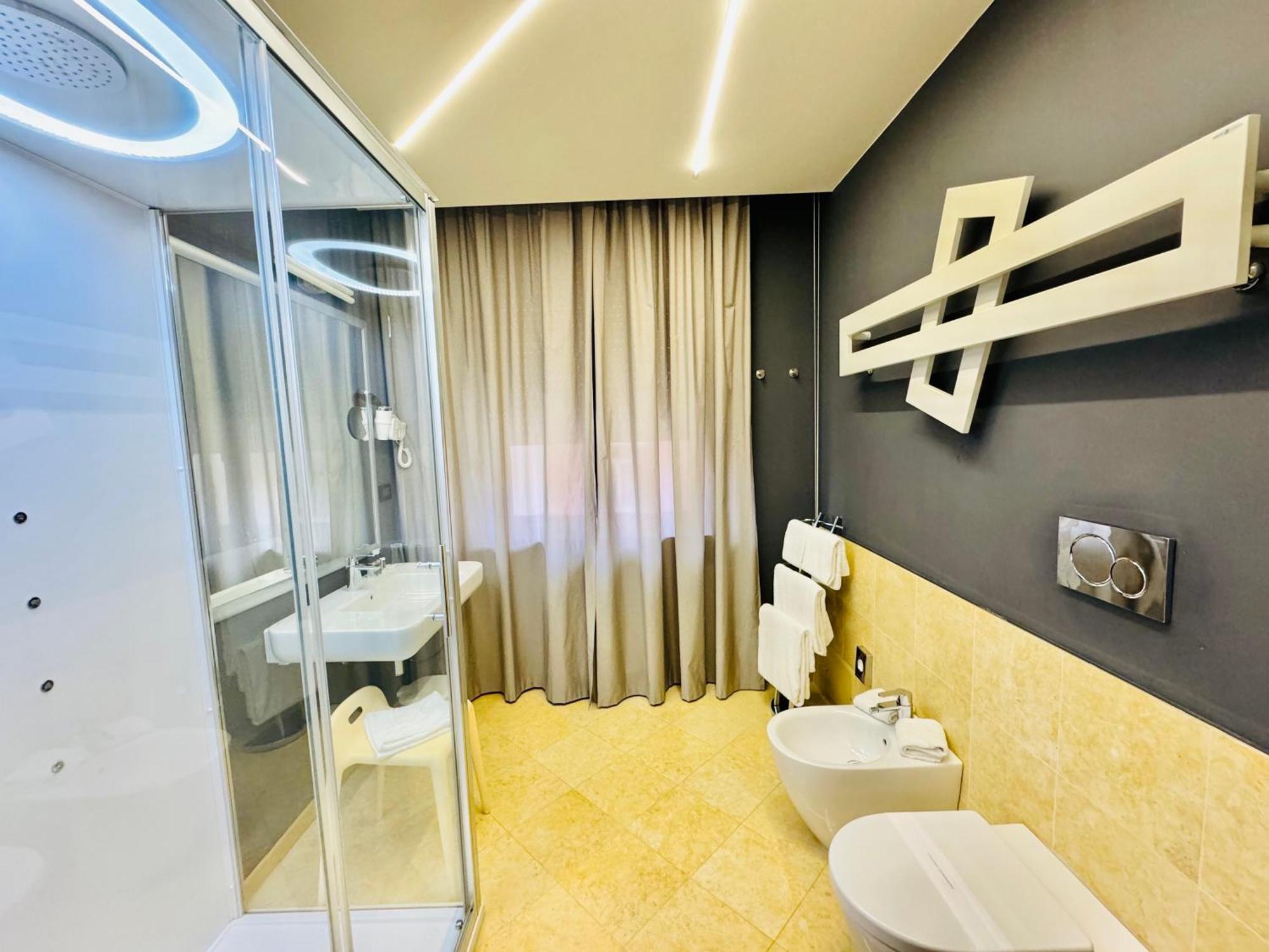 Hotel Pex Mantova Exterior photo